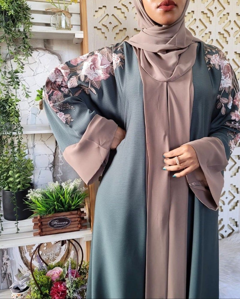 Dubai Abaya in Al Malmas A Fusion of Tradition and Elegance by