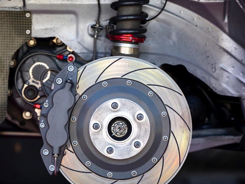 The Essential Guide to Brake Pads and Discs Replacement by