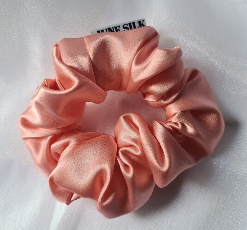 What can I do to prevent my hair from getting tangled? by Yeongharis