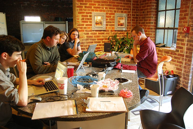 ¿Qué significa en una startup “pivotar”? | by Juan Jesús Velasco ...