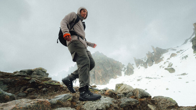 Step Into Strength: How to Transition to Barefoot Shoes Safely and Confidently