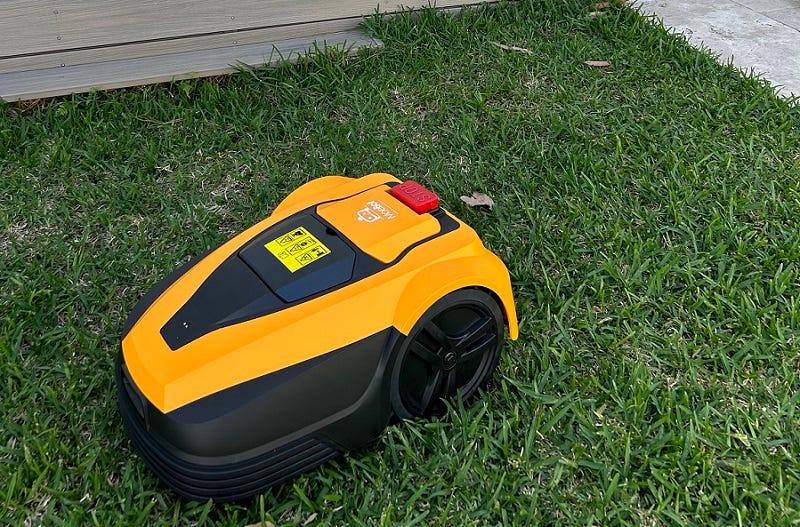 The Complete Guide to Choosing the Best Automatic Mower - Olivia