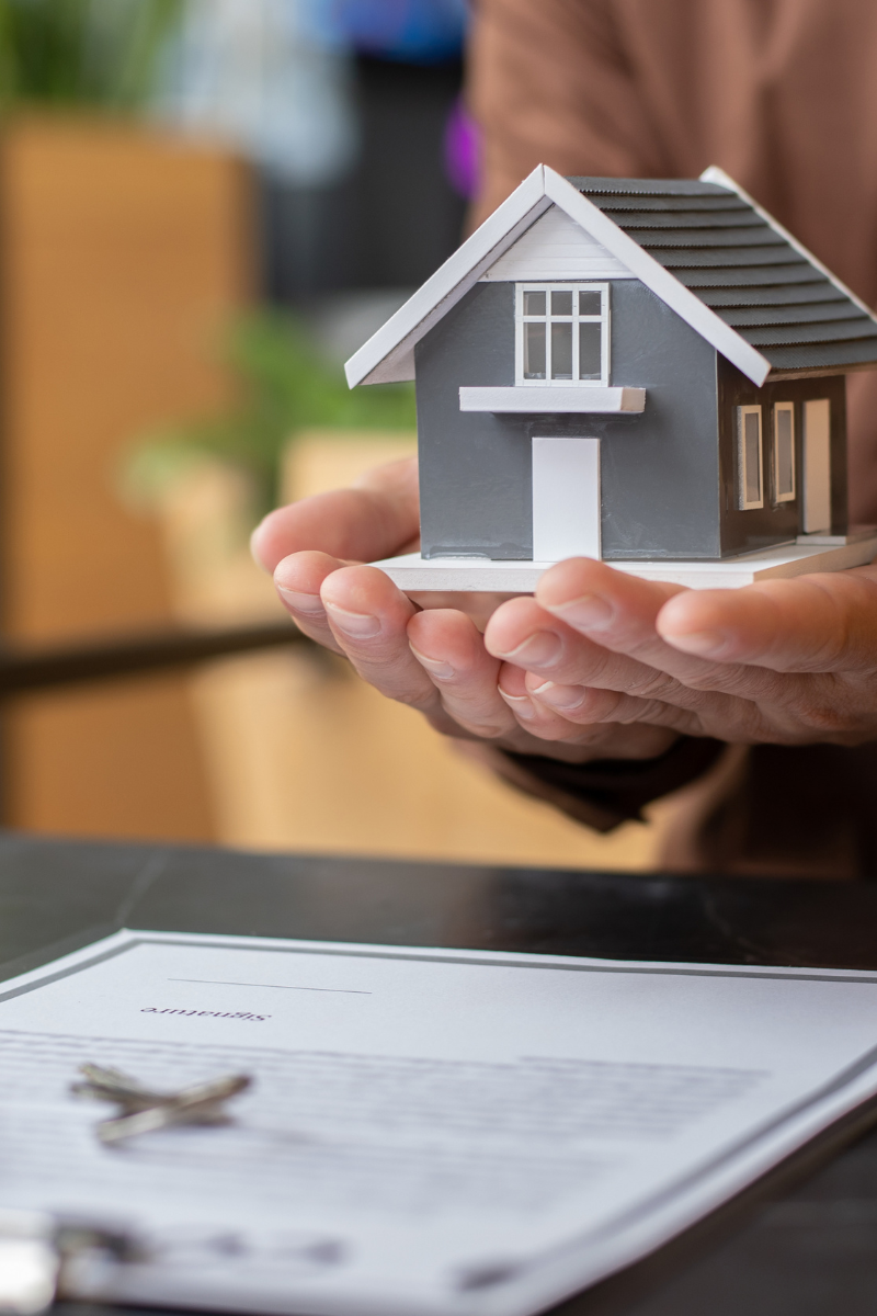 “Unleashing the Power of Real Estate Agents How to Find Your Dream