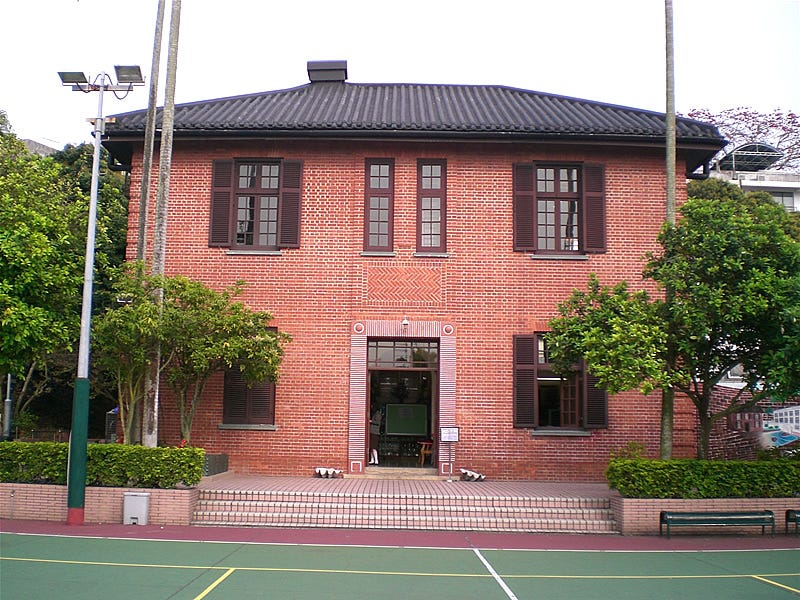 長洲官立中學紅磚校舍，群峰學會圖片