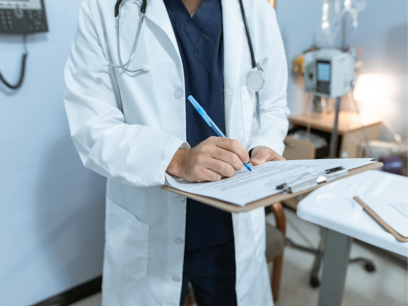 Writing for Healthcare Professionals by Annayaanni Medium