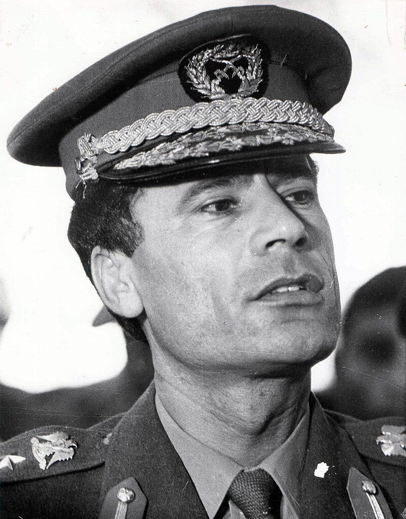 IL NEMICO NECESSARIO