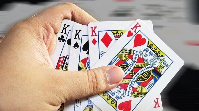So sánh bài Tiến Lên ở miền Nam và bài Tiến Lên ở miền Bắc | bởi Iwinclublimited | TRUNG BÌNH