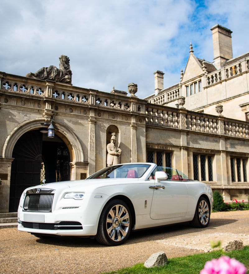 A Guide to Rolls Royce Wedding Cars by Phantom Hire Medium
