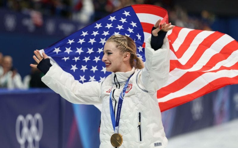 Faktende-Olympia 2026: US-Fans erobern Eiskunstlauf-Arenen mit skurrilen Outfits und politischen…
