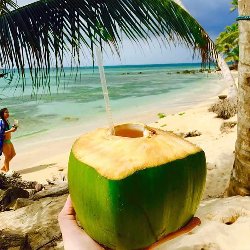 Pequeña guía para viajar a Corn Island by La Voz del Sandinismo Medium