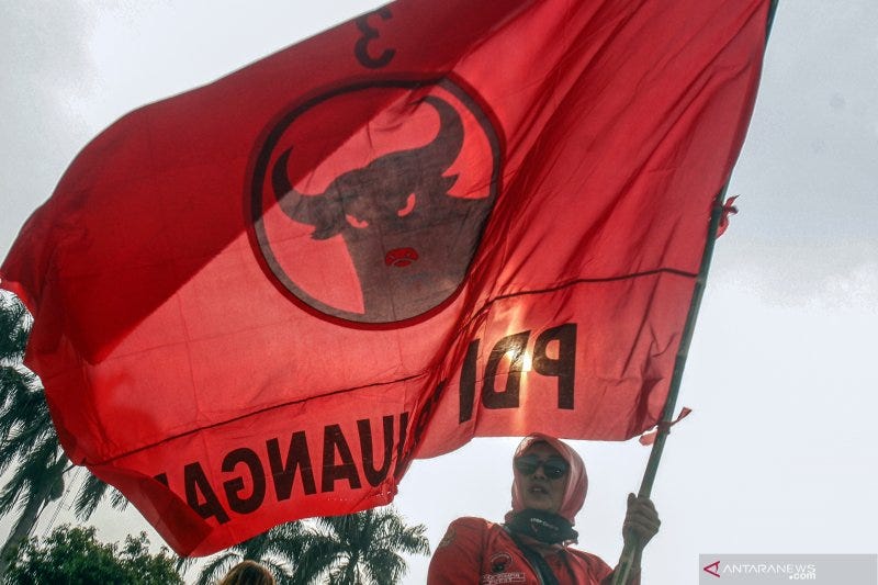 Baju Partai