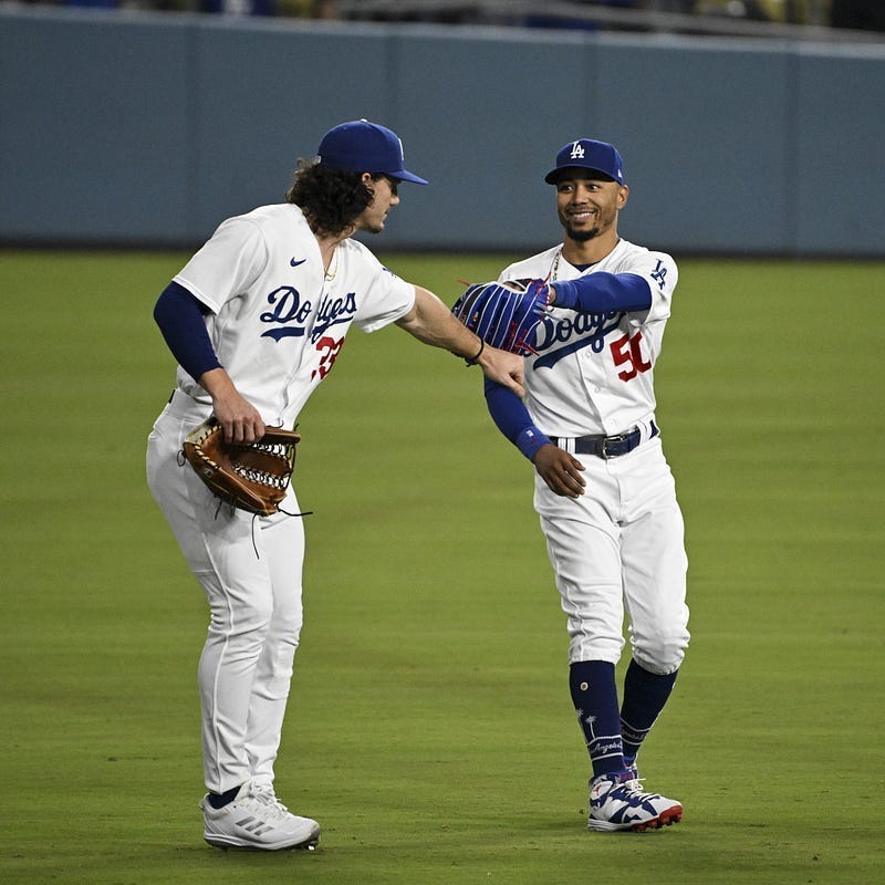 Dodger 26-man playoff roster features five rookies and a lefty