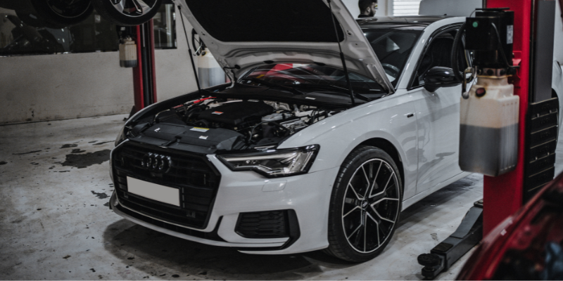 Reasons why the Audi does not start by Cars World Medium
