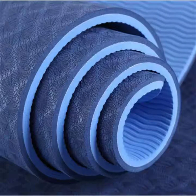 Best Yoga Mats available online in India | Fitur | by Mandeep Rathee ...