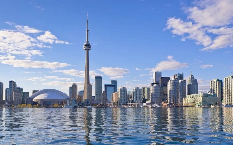 MORAR NO CANADÁ: ESTUDAR, TRABALHAR E COMO IR COM OS FILHOS