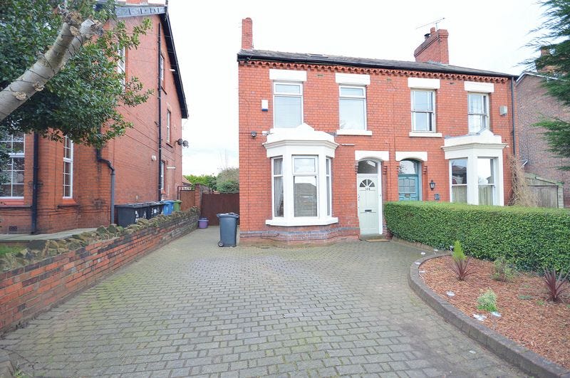 Find Houses to Rent With the Help of Agents by academyestateagents