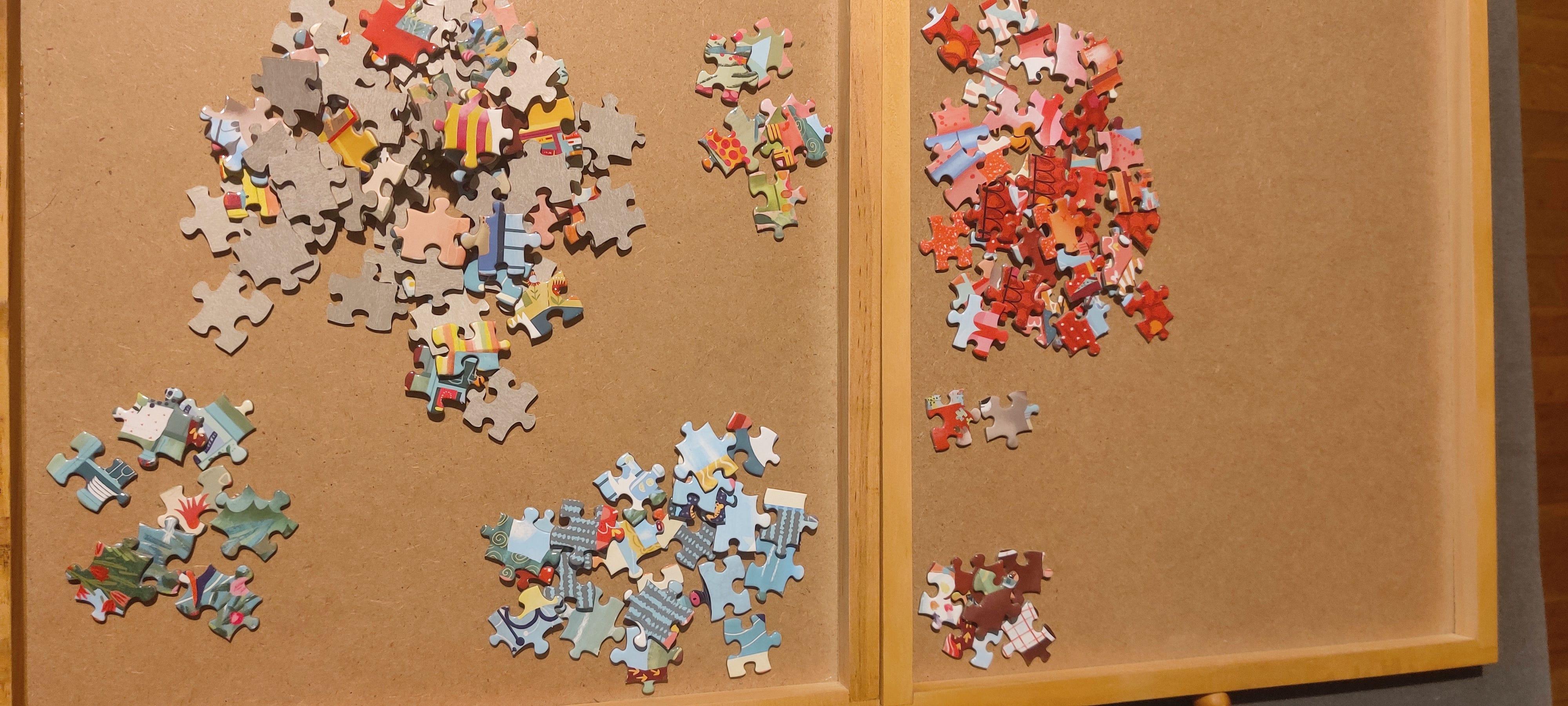 Tips for Organizing Jigsaws: Easy Hacks for Clutter-Free Storage