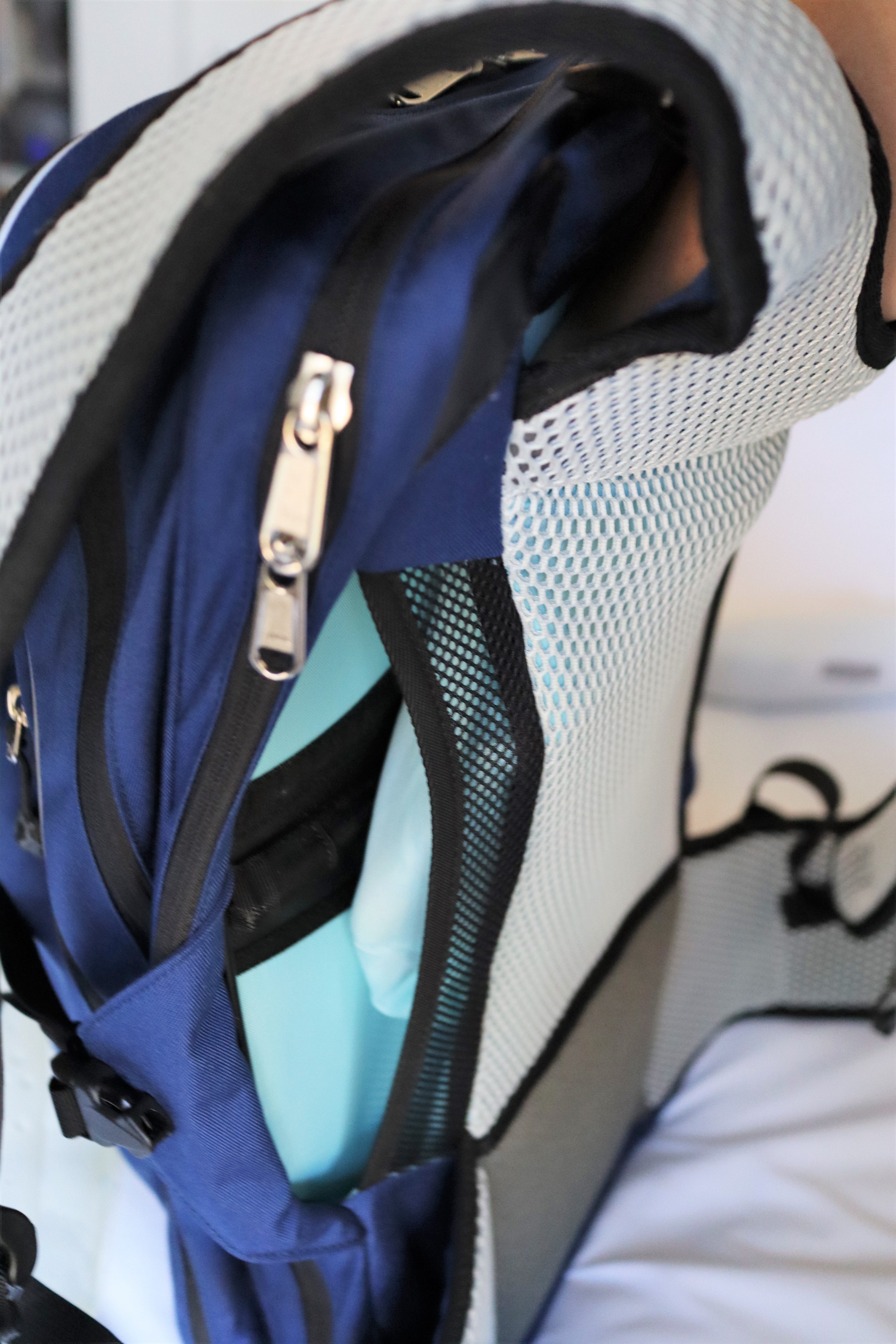 REVIEW : GrüneStrasse Co Shellback Bicycle Commuting Backpack