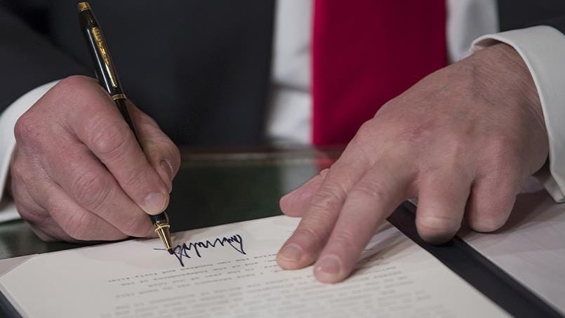 To US Conservatives: How Is Trump’s Iran Strategy an Improvement Over Obama’s JCPOA?