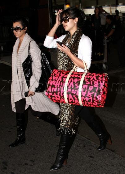 She looks so stunning and those louis vuitton bags😍❤️‍🔥 #kimkardashian @ kimkardashian - FOLLOW @kkwvibe FOR MORE!