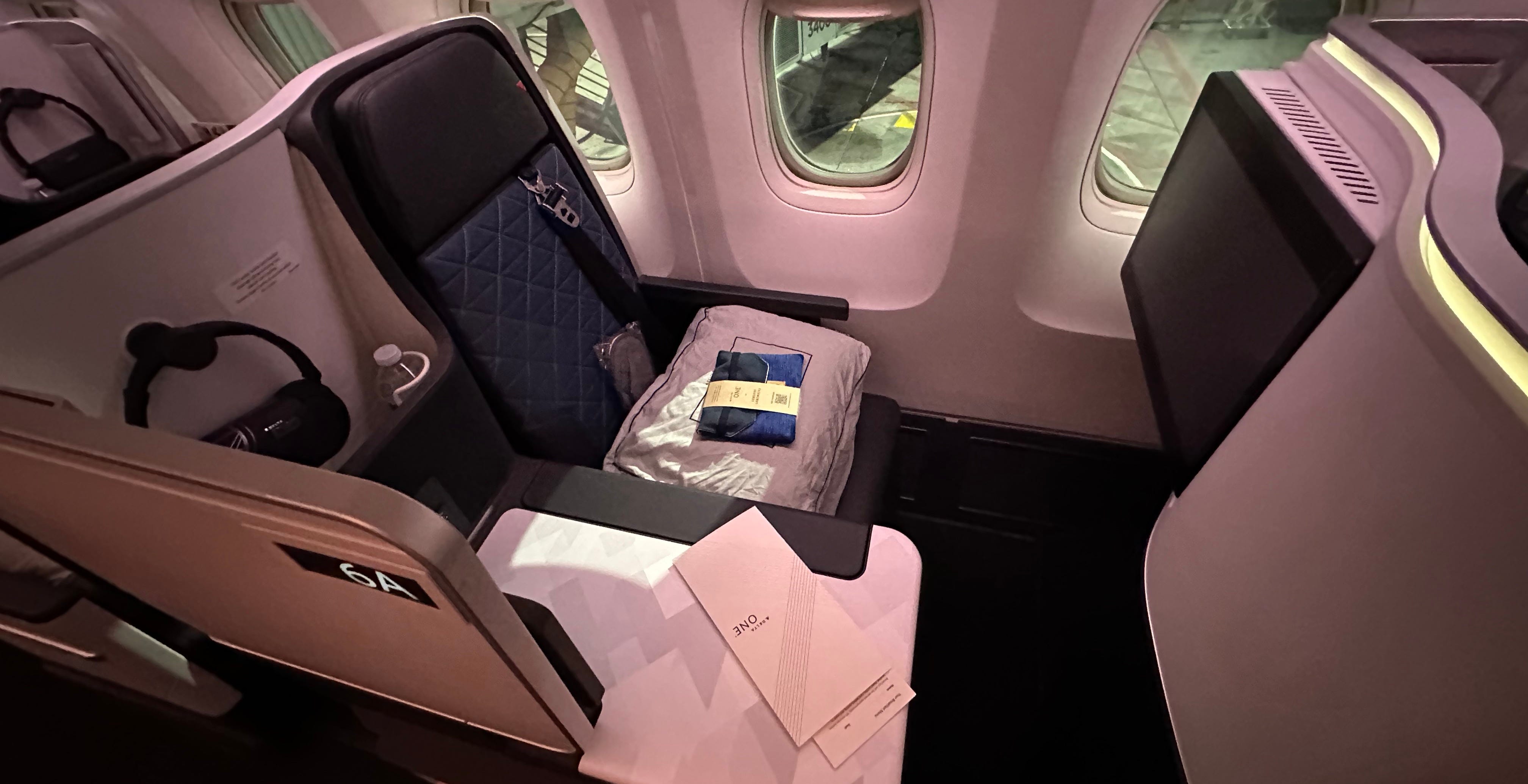 Review: Delta One business class