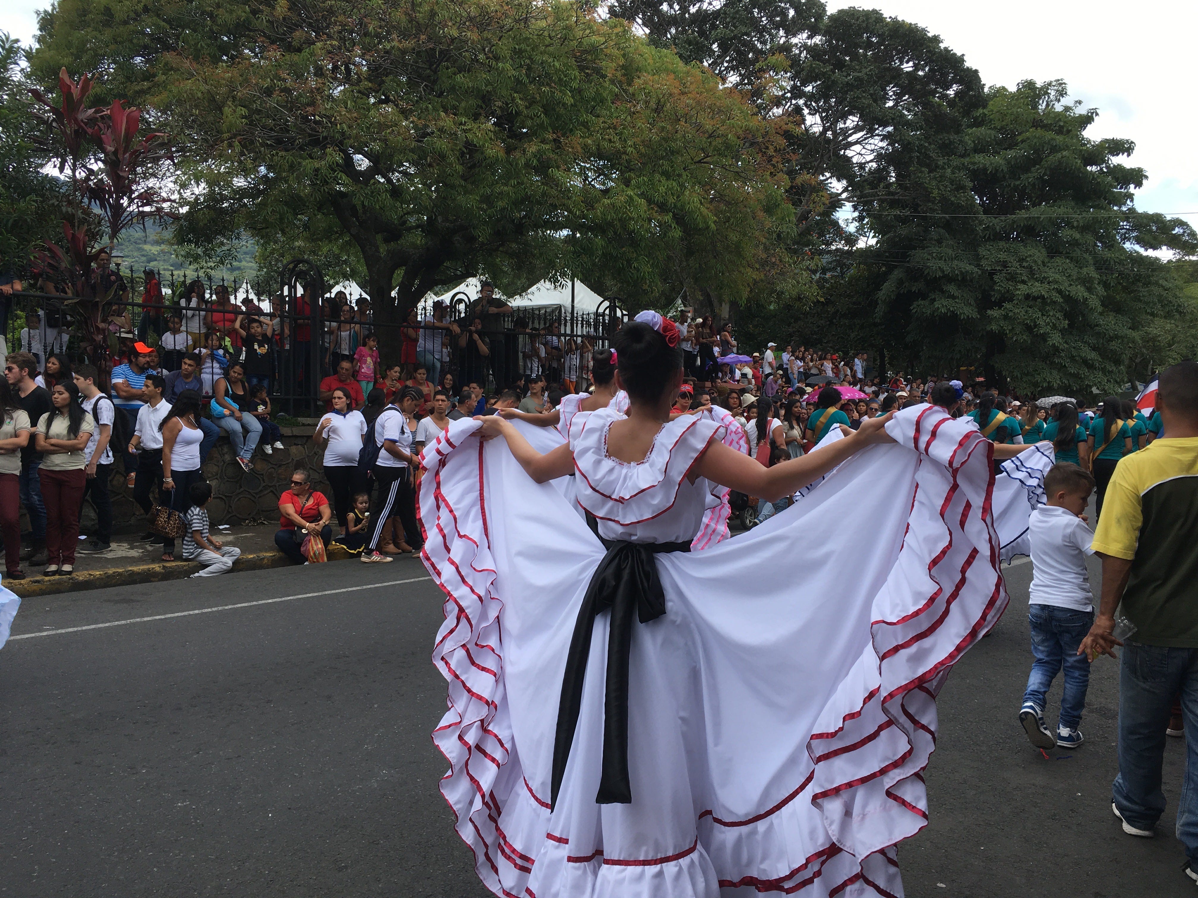 Costa Rica Dress Style