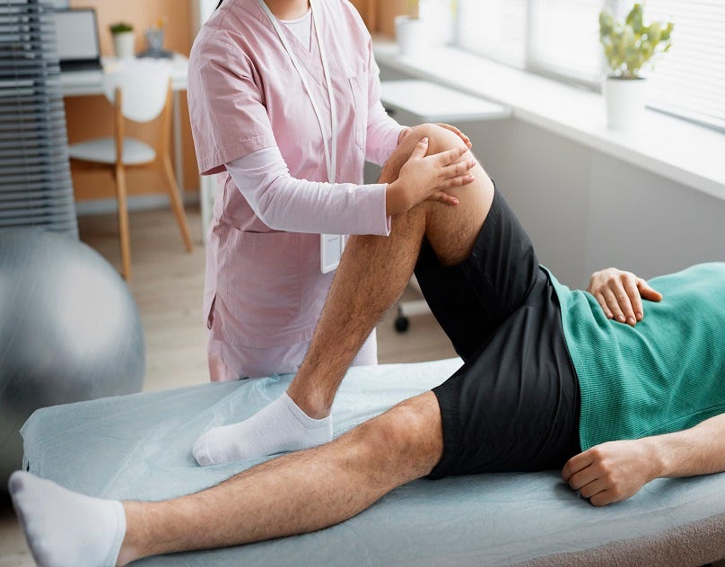 Effective Physiotherapy Solutions for Knee Pain and Active Lifestyle Recovery