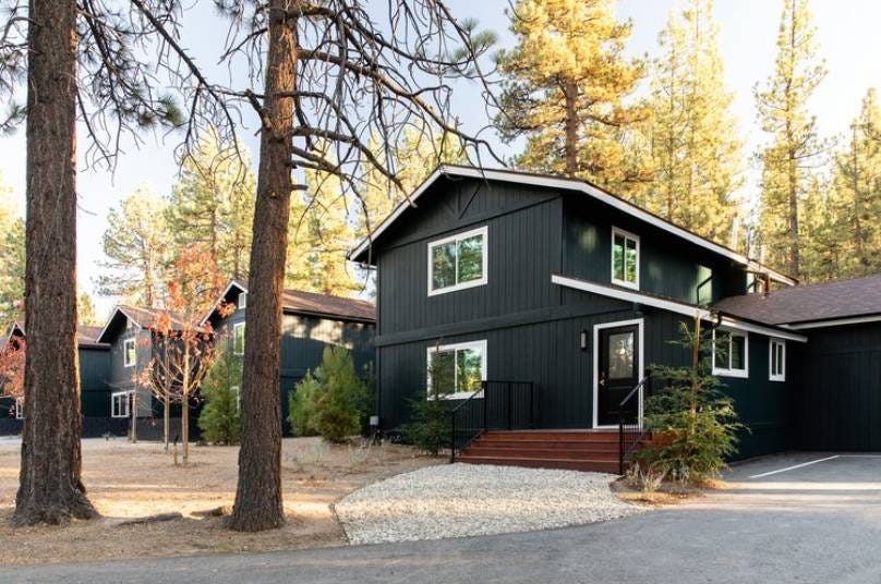 15 Best Off-Grid Tiny Homes (With Prices) - Green Building Elements - Escape-To-Nature-Off-Grid-Furnished-Room