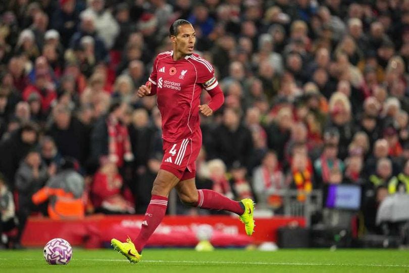 Rooney Akhiri Debat Panas dengan Virgil van Dijk: Puji Keberanian Sang Kapten Liverpool