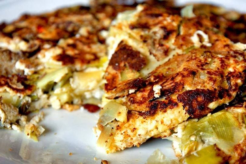 Gattò di ricotta, porri, Provolone dolce e noce moscata