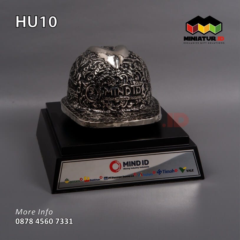 Souvenir Helm Ukir Mind ID | Miniatur ID