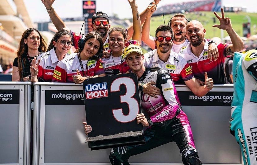 MTA Racing celebrando o terceiro lugar de Ortolá na classificação em Austin | Foto: MTA Racing