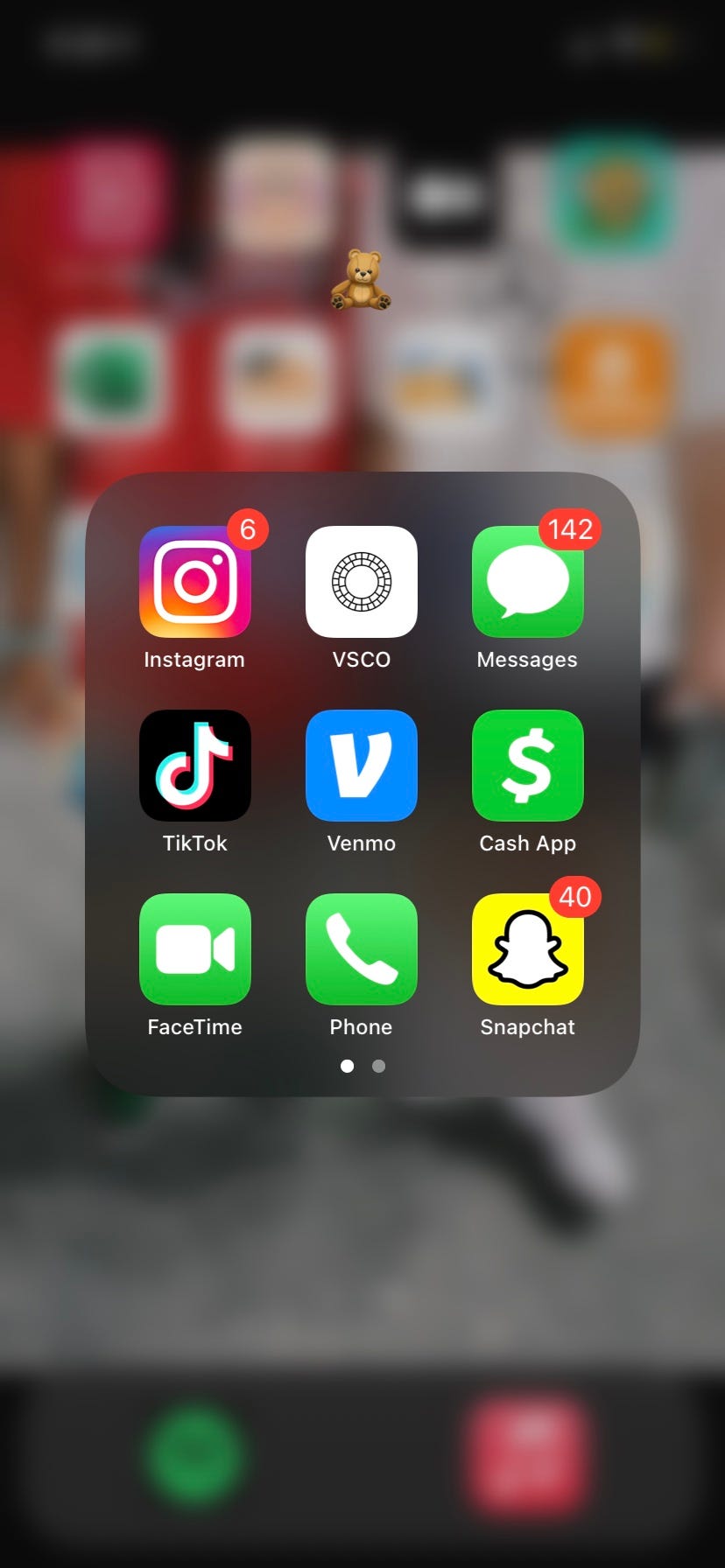 Blog Entry 3 My favorite apps to use is Snapchat, Tik Tok and