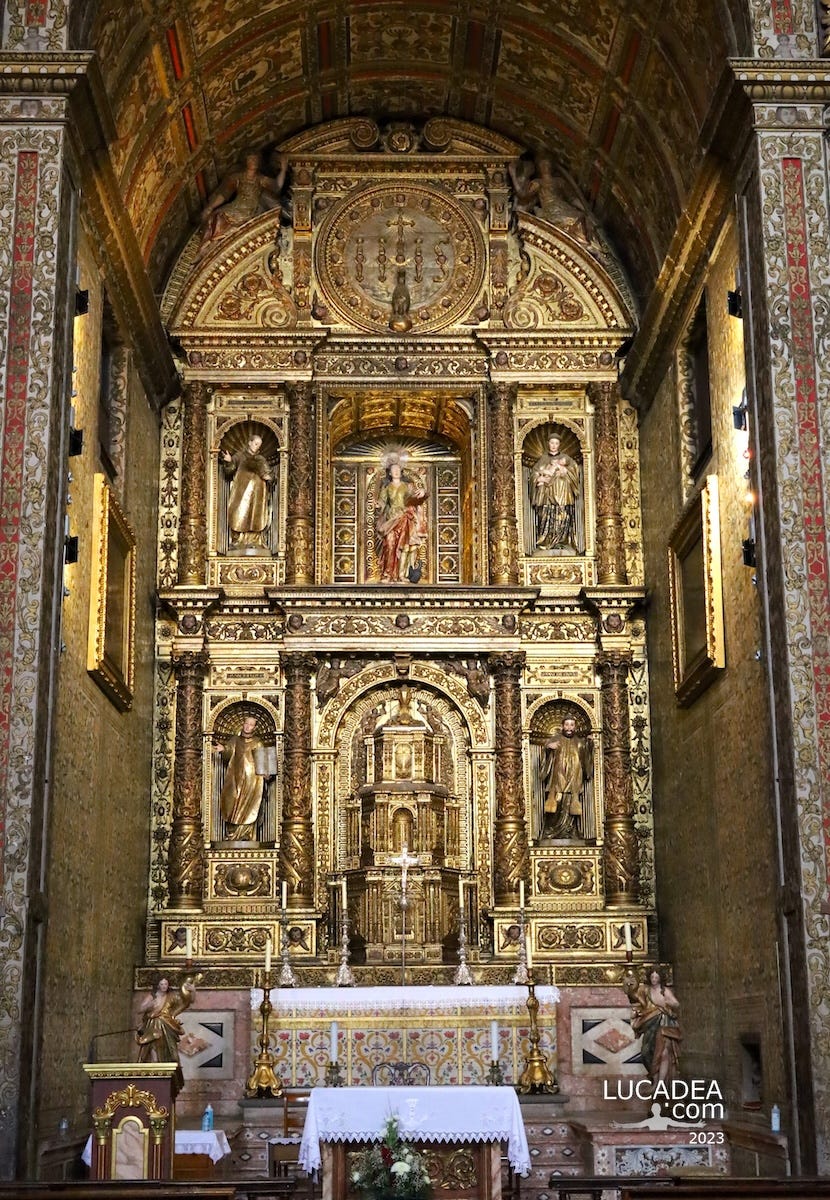 L’altare maggiore della chiesa di Sao Joao a Funchal