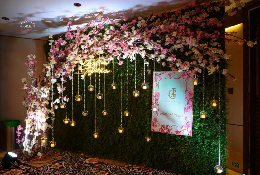 The Most Creative Hanging Installation Ideas for Your Wedding