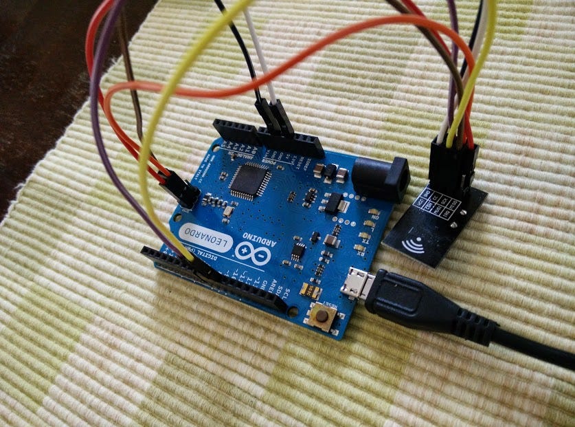 Nordic nRF24L01+ with Arduino. There are several variants of the RF24 ...