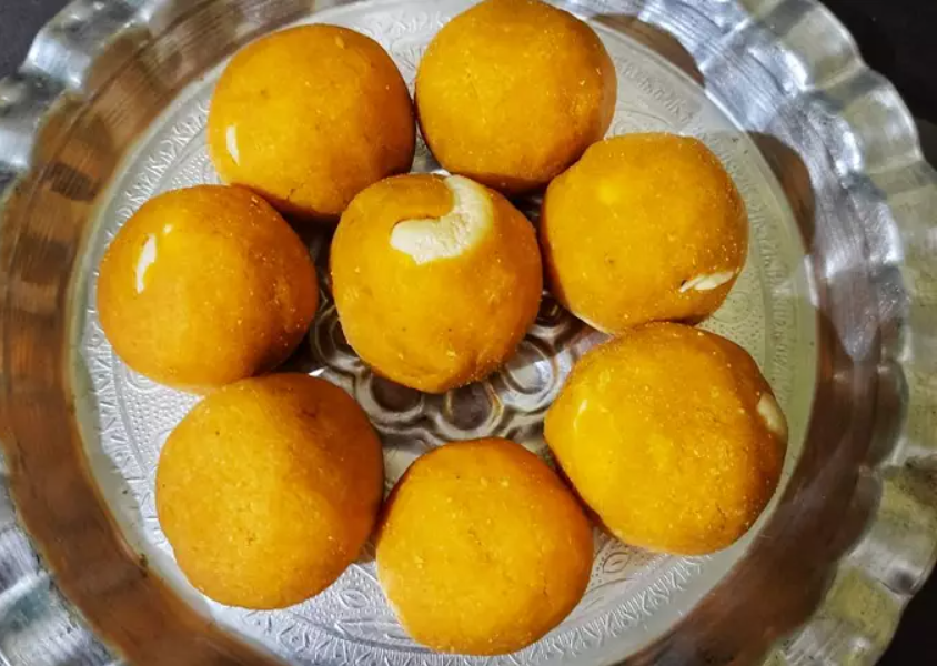 आली आली गौरी…🌺🌺🌺
