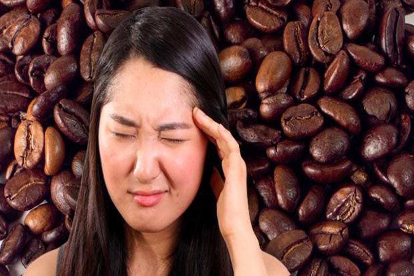 Синдром кофеина. Женщин с кофеином. Кофеиновое отравление. Кофеинсодержащие растения. Кофеиновая зависимость.