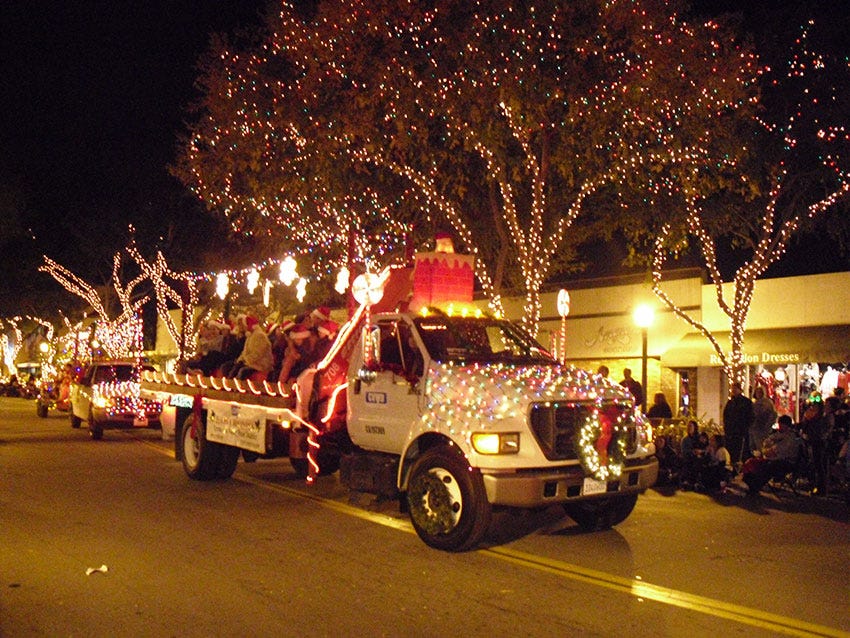 The Montrose Christmas Parade. The holiday season in La Cañada… by