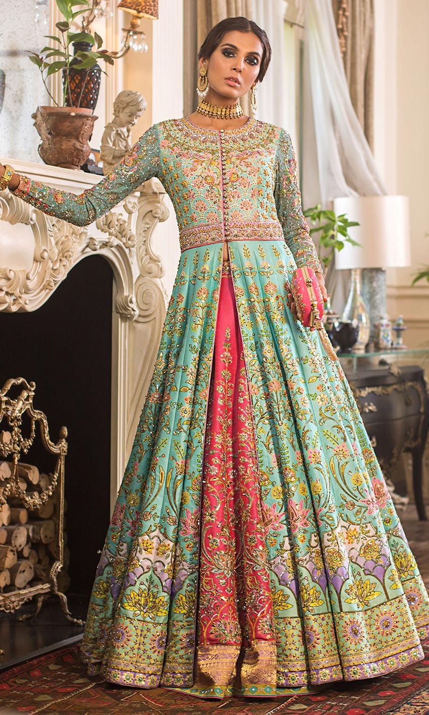 Nomi Ansari: Weaving a Tapestry of Tradition and Elegance in Pakistani Dress Design From Humble 