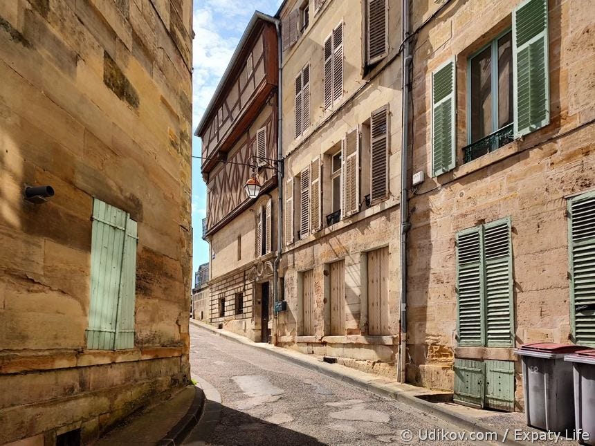 Bar-le-Duc in the first days of April