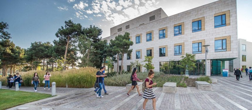 Universitetdə ilk gün | Universitet həyatı