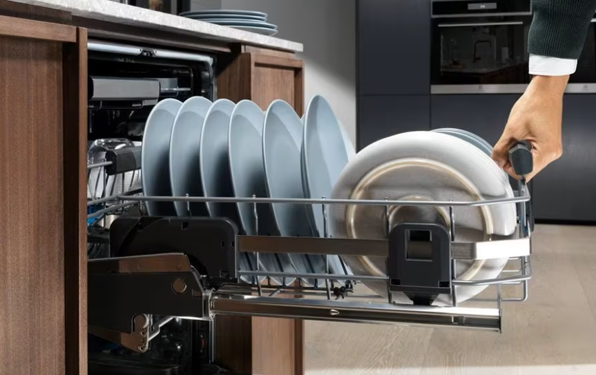 How to Choose the Best 13 Place Dishwasher for Your Kitchen