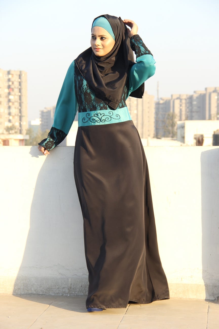KNOW ABOUT BUYING AND WEARING THE RIGHT ISLAMIC CLOTHING by Sania