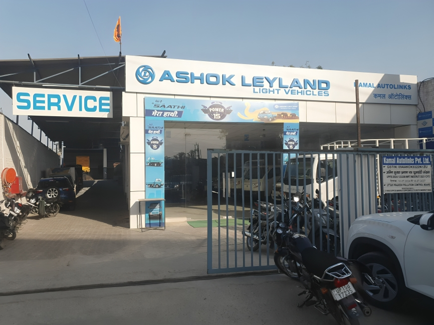 Top-Selling Light Vehicles Available at Hapur Ashok Leyland Showroom