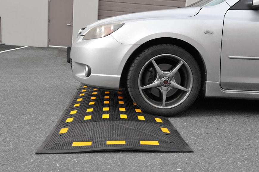 Why Does My Car Feel Wobbly On The Highway