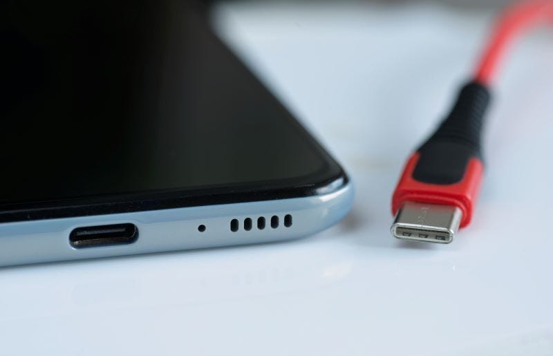 USB-C vs. Thunderbolt: What’s the Difference?