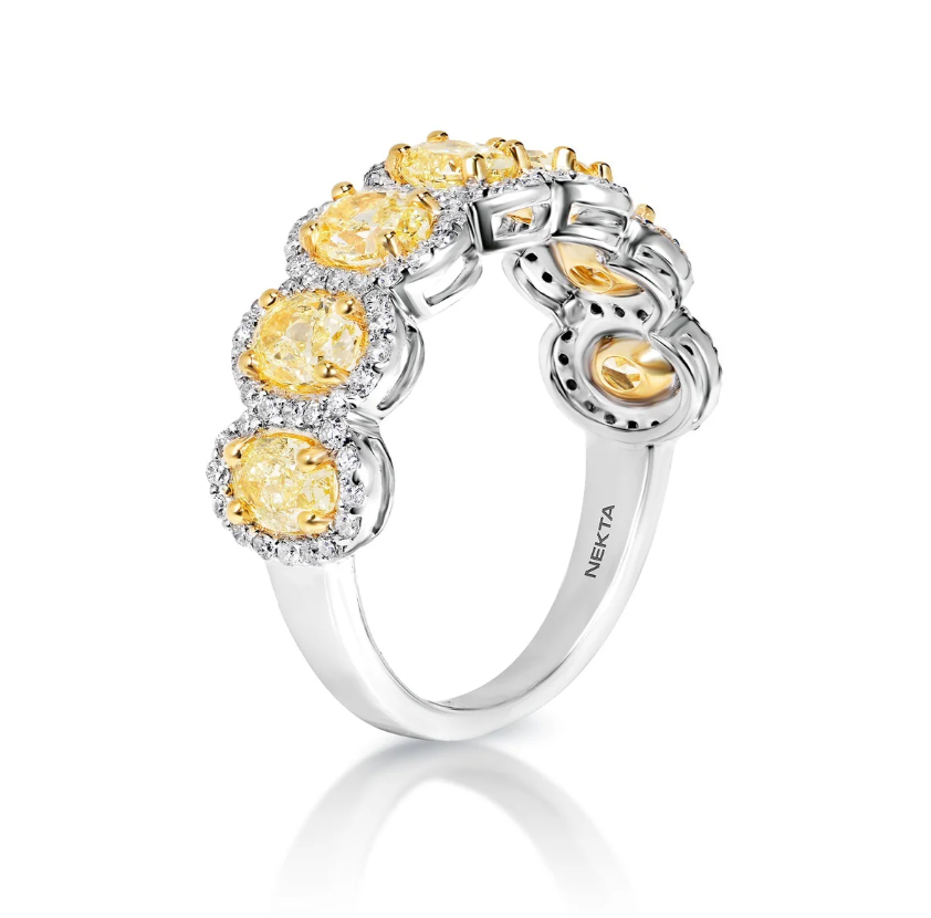 Captivating Brilliance: Explore a Dazzling Collection of Luxury Diamond Rings and Jewelry