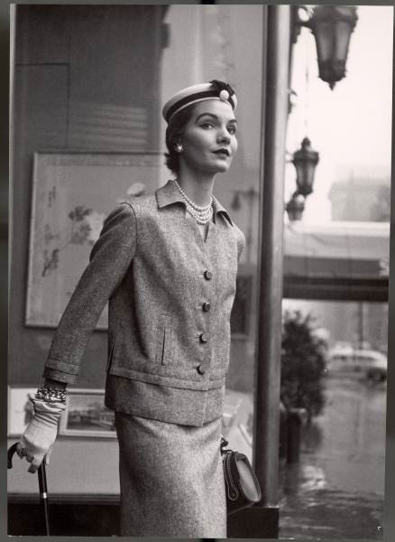 Women with Chanel Bags, 1950s  Fifties fashion, 1950s fashion, Chanel  fashion