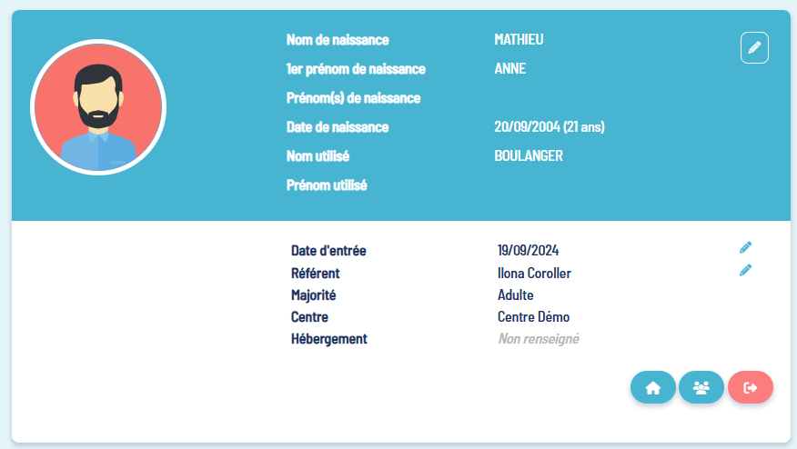 Reconnect Pro met à jour les noms et prénoms